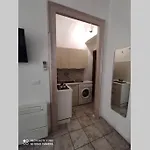 Vespa House, Intima E Confortevole